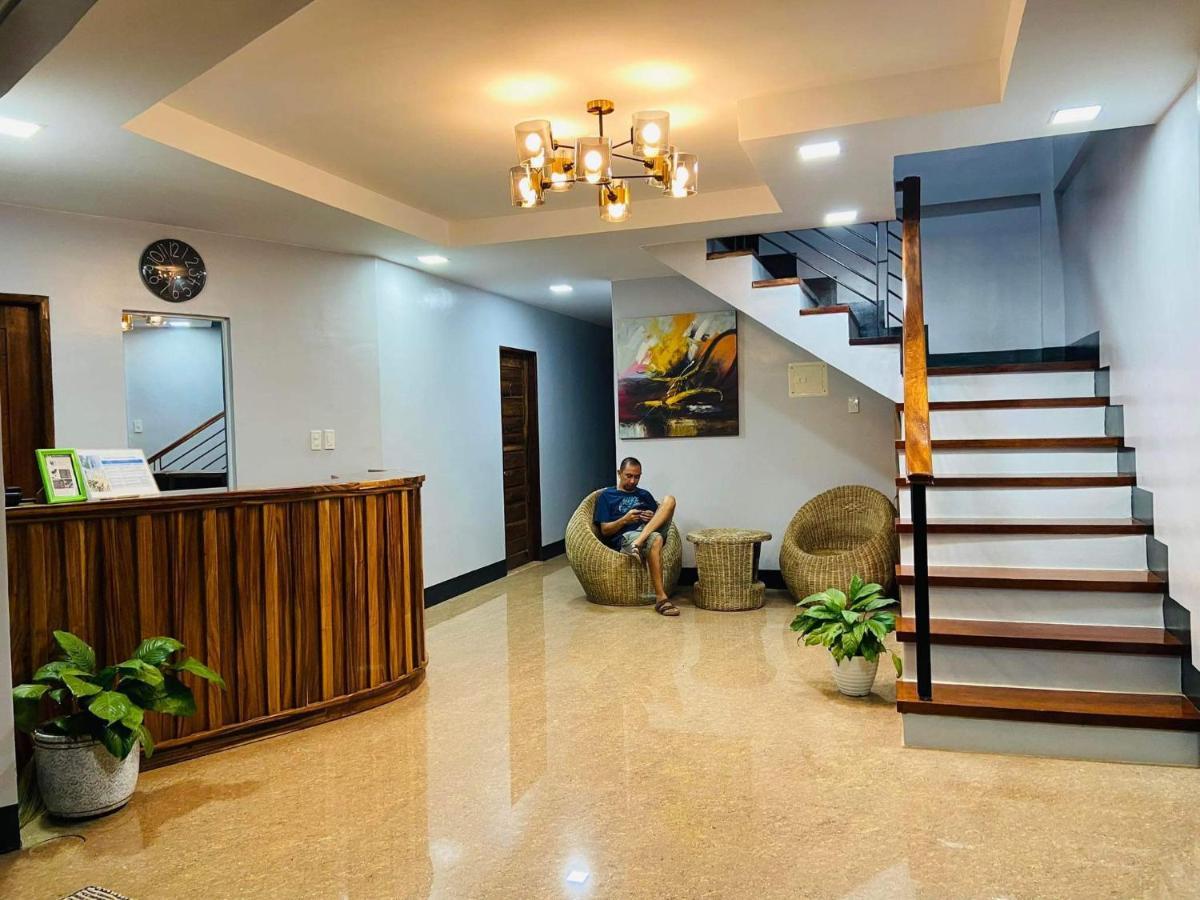 Mongki'S Pensionhouse Пуэрто-Принцеса Экстерьер фото
